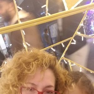 Meet your Posher, Veronica